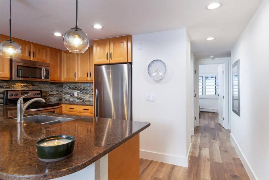 Updated 3 Bedroom 2 Ba With Pool & Hot Tub - Stunning Mountain Views! 스노우매스 빌리지 외부 사진
